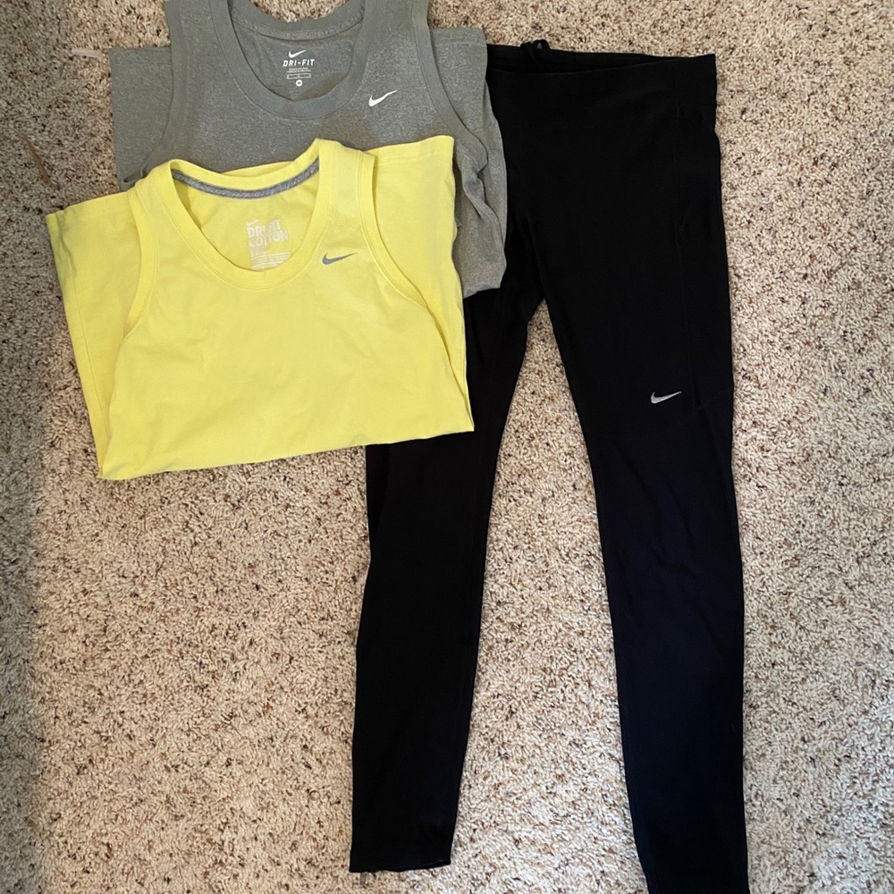 Nike Leggings and (2) Tank tops - medium